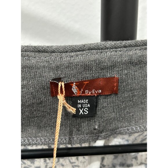 Kaktus NWT Sequined Abstract Animal Print Sweatshirt Grey Ribbed Cuffs Hem Sz XS - Picture 10 of 10